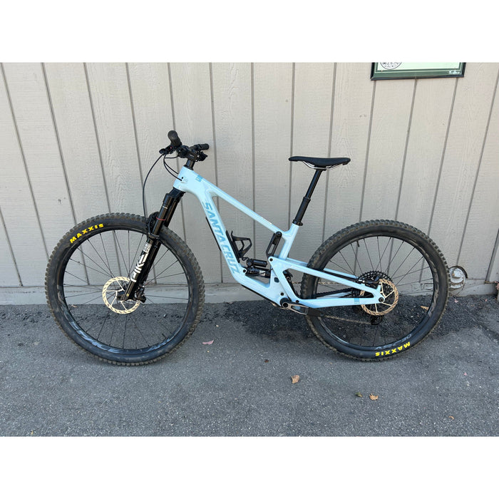 2025 Santa Cruz 5010 MX CC X0 AXS, Demo